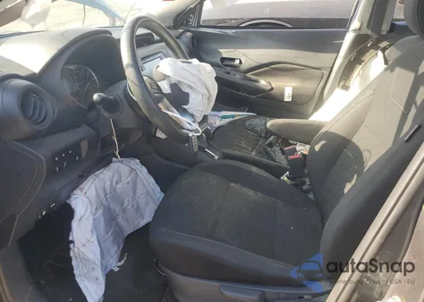 2021 Nissan Kicks S z USA, uszkodzony, nr VIN 3N1CP5BV2ML532117